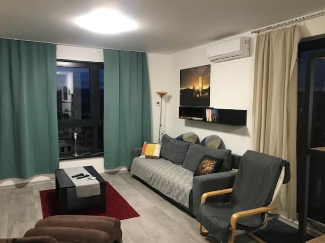 Mezadler Apartment โกชิเซ ภายนอก รูปภาพ