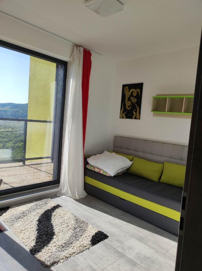 Mezadler Apartment โกชิเซ ภายนอก รูปภาพ